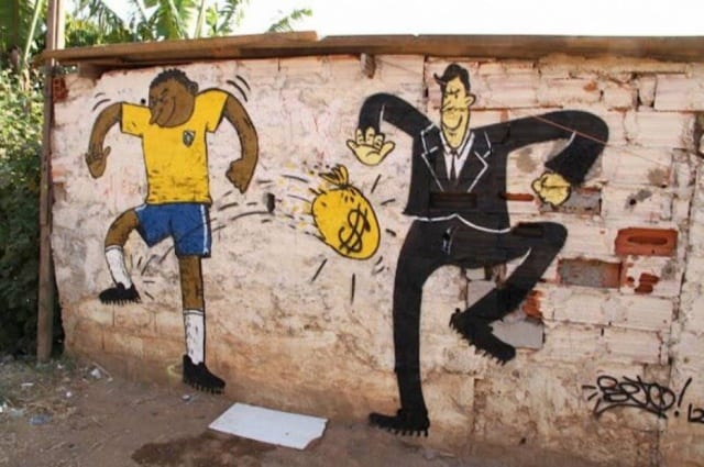 Street-Art-FIFA-World-Cup-in-Rio-de-Janeiro-Brazil-5456435778-934x