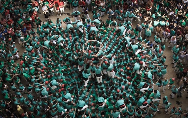 タラゴナ（tarragona）の「人間の塔（concurs de castells）」