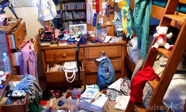 messy-room_R