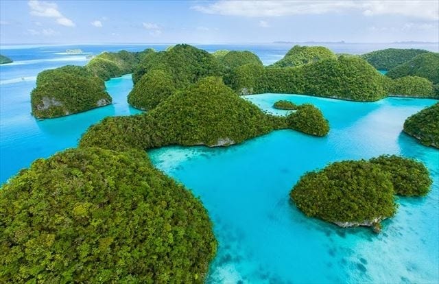 世界の絶景rock-islands-palau-96_R