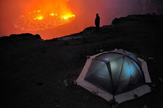 ニーラゴンゴ山（Mount Nyiragongo）